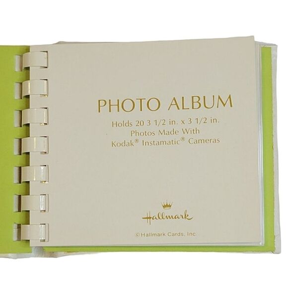 Vintage Hallmark Kitten & Butterfly Collectible Photo Album 1970 - Picture 3 of 4